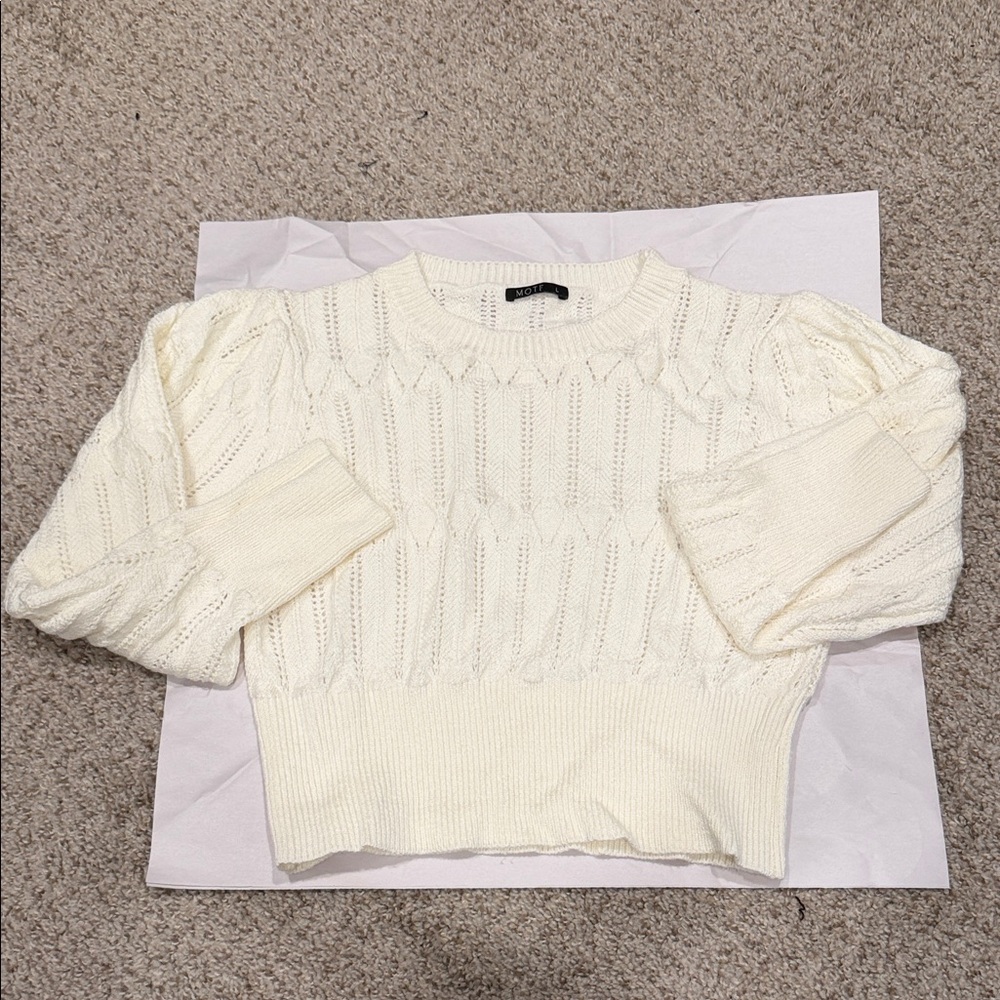 MOTF Ivory Cable Knit Sweater